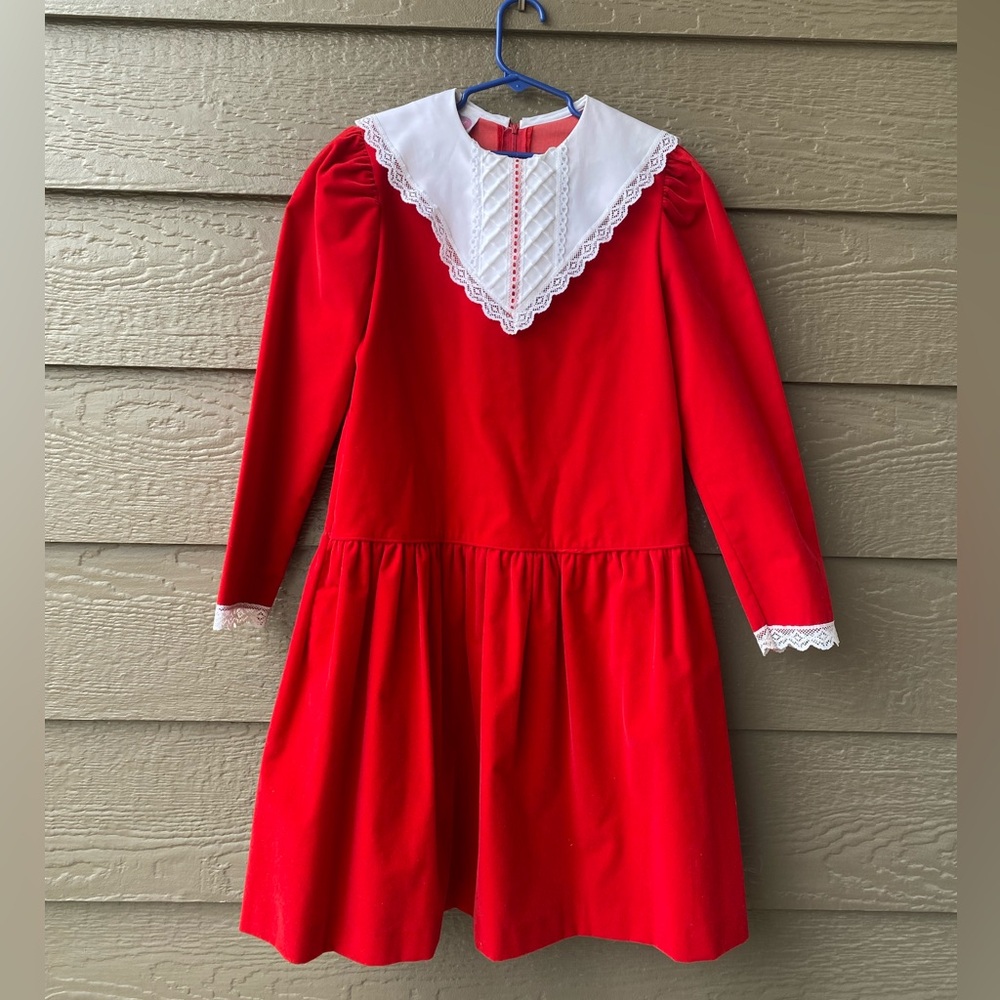 Special Occasions Vintage holiday Red Velvet collar Dress Girls size 10